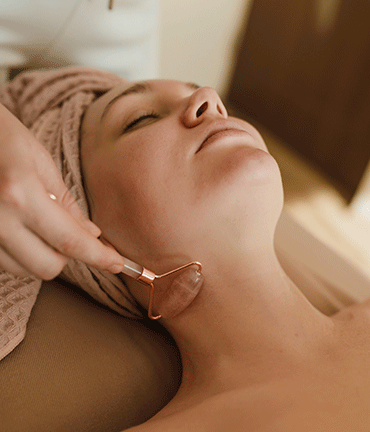 hydrafacial_massage_ramis_bonita.png